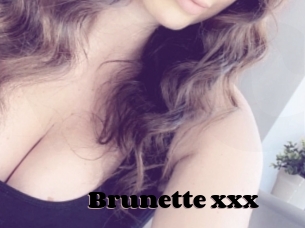 Brunette_xxx