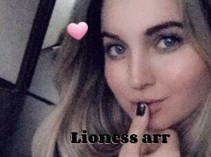 Lioness_arr