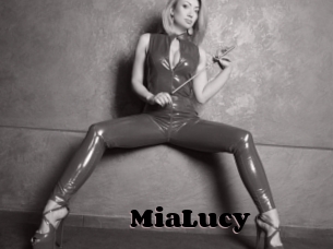 MiaLucy