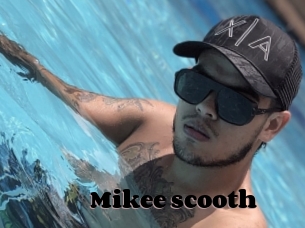 Mikee_scooth