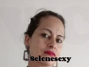 Selenesexy