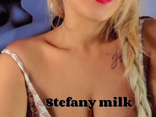 Stefany_milk